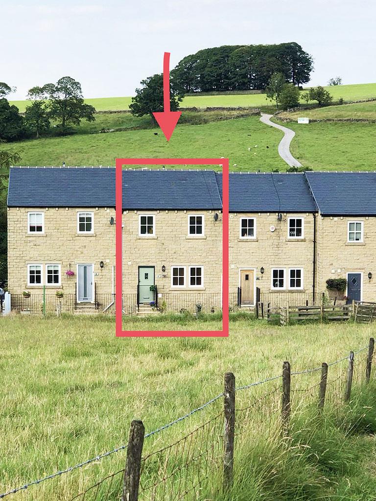 4 bedroom townhouse house SSTC in Trawden - IMG_0213.jpg
